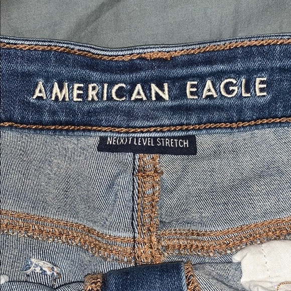American Eagle Short - Picture 2 of 4
